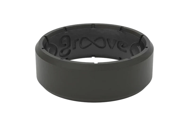 Edge Black Ring